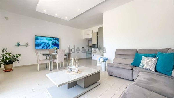 appartamento in vendita a Cagliari in zona Poetto/Marina Piccola