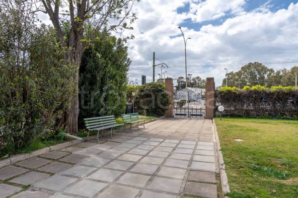 appartamento in vendita a Cagliari in zona Poetto/Marina Piccola