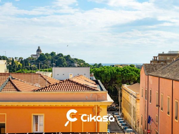 appartamento in vendita a Cagliari in zona Tribunale