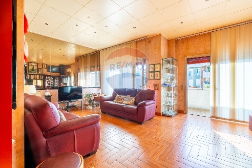 appartamento in vendita a Cagliari in zona Bonaria