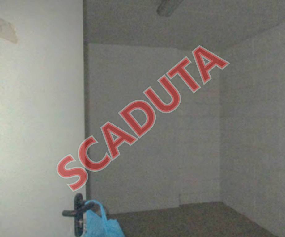 locale di sgombero in vendita a Cagliari in zona Tuvixeddu/Tuvumannu