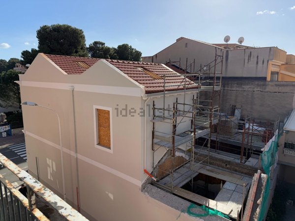 appartamento in vendita a Cagliari in zona Pirri