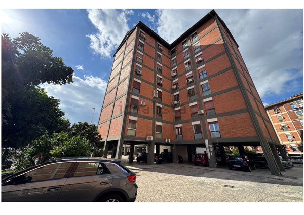 appartamento in vendita a Cagliari in zona Is Mirrionis/San Michele