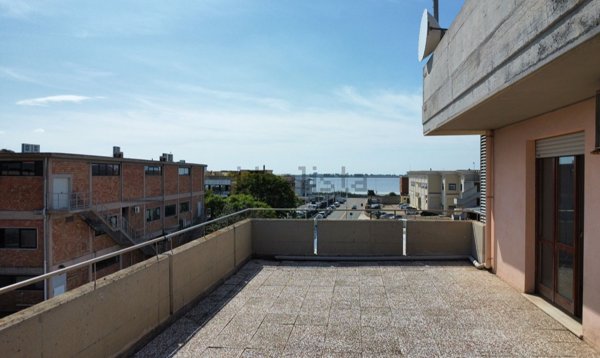 ufficio in vendita a Cagliari