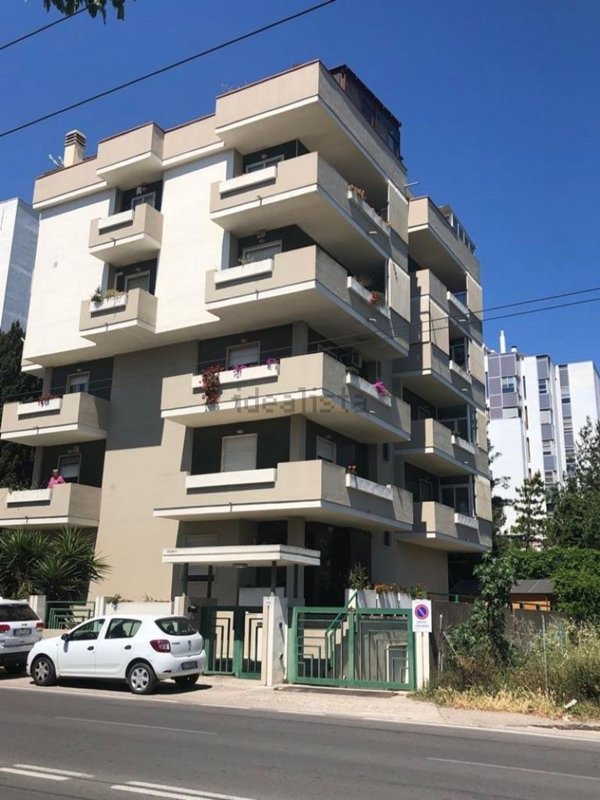 ufficio in vendita a Cagliari