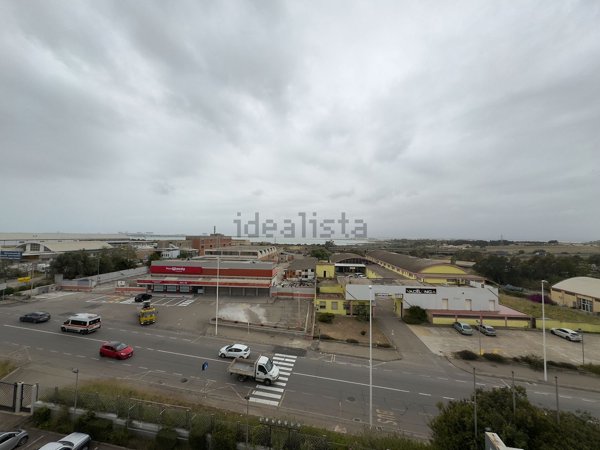 ufficio in vendita a Cagliari