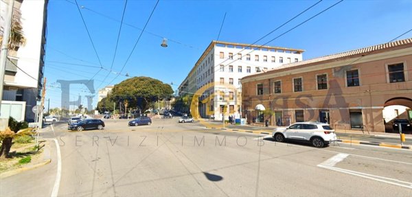 appartamento in vendita a Cagliari in zona Marina