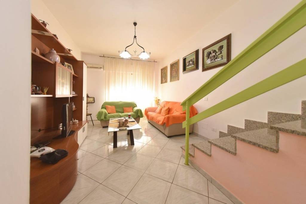 casa indipendente in vendita a Cagliari in zona Monreale