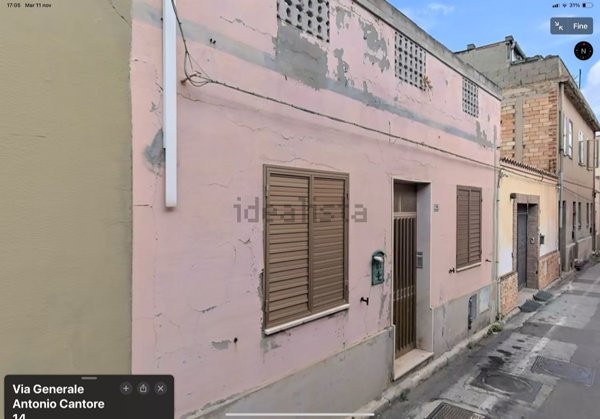 casale in vendita a Cagliari in zona Pirri