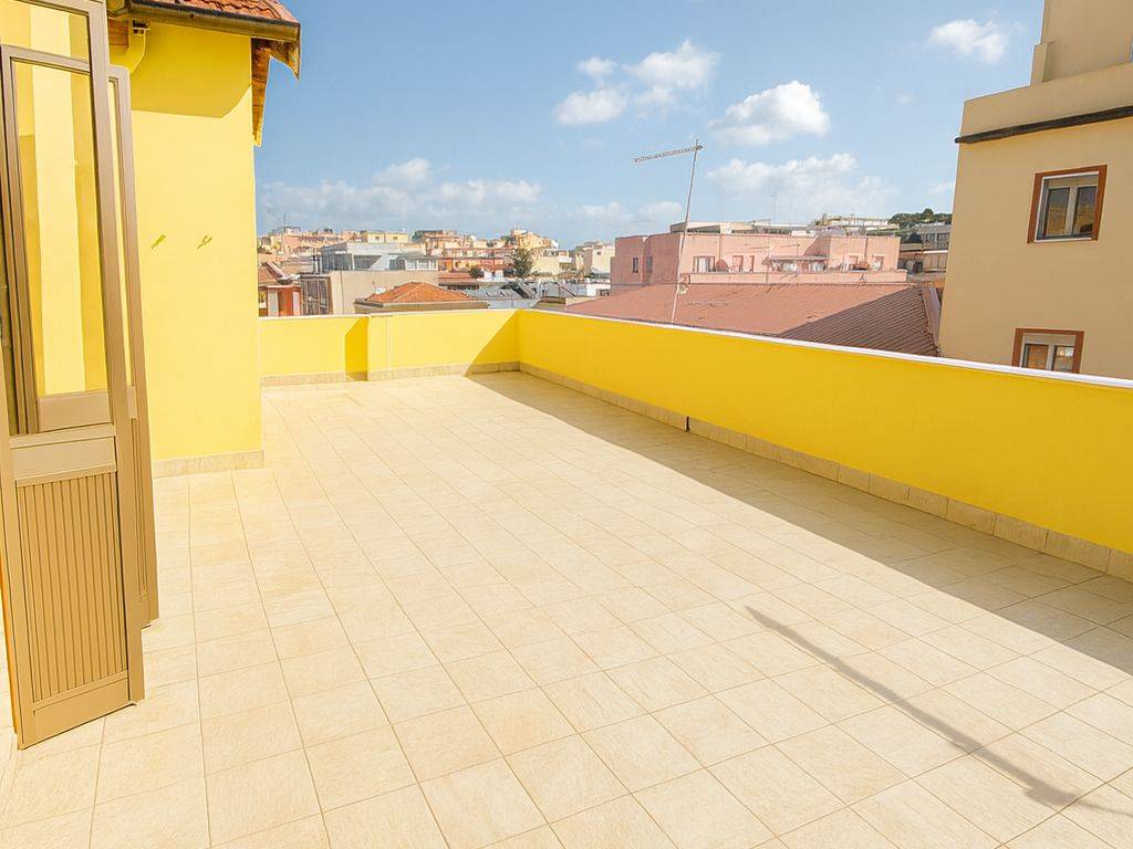 appartamento in vendita a Cagliari in zona San Benedetto
