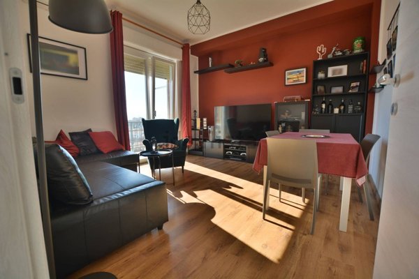 appartamento in vendita a Cagliari in zona Quartiere del Sole / La Palma