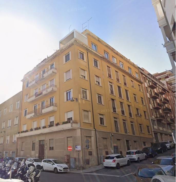appartamento in vendita a Cagliari in zona Villanova