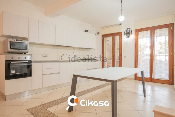 appartamento in vendita a Cagliari in zona Pirri