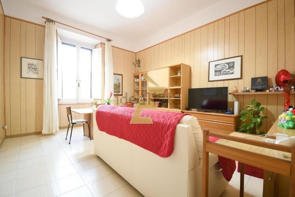 appartamento in vendita a Cagliari in zona Villanova