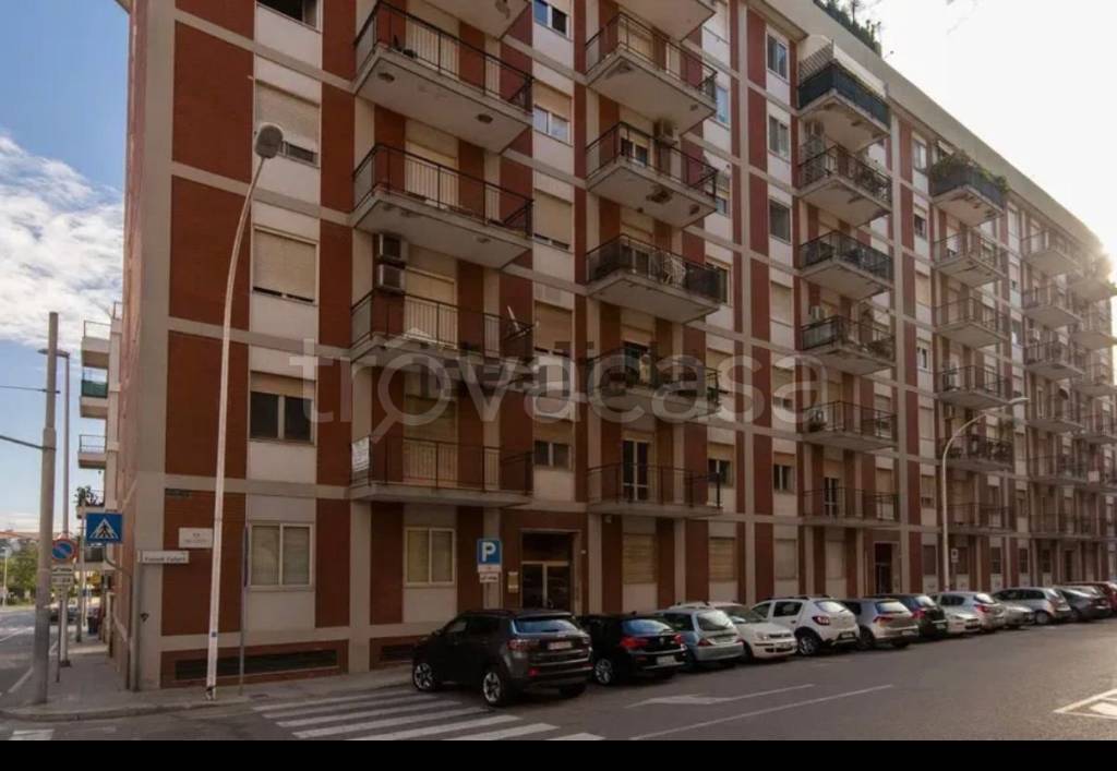 appartamento in vendita a Cagliari in zona Is Mirrionis/San Michele