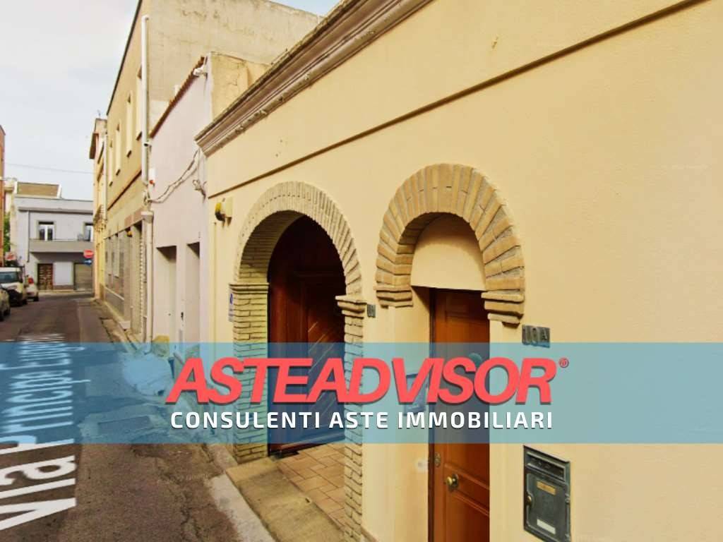 appartamento in vendita a Cagliari in zona Pirri