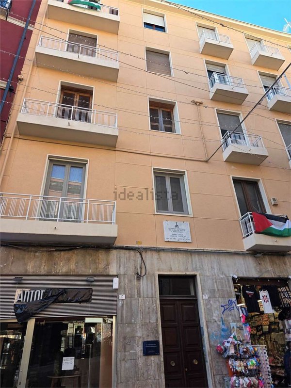 appartamento in vendita a Cagliari in zona Marina