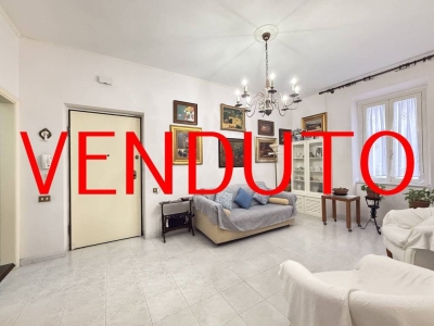 appartamento in vendita a Cagliari in zona Villanova
