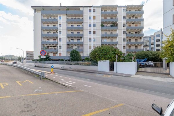 appartamento in vendita a Cagliari in zona Poetto/Marina Piccola