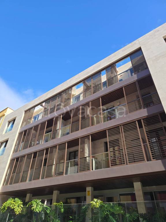 appartamento in vendita a Cagliari in zona Bonaria