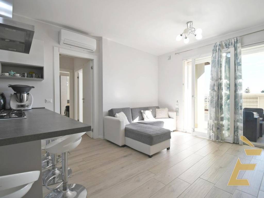 appartamento in vendita a Cagliari in zona Pirri