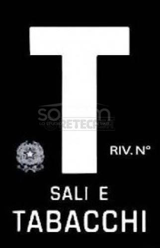 locale commerciale in vendita a Cagliari in zona Stampace/Punici