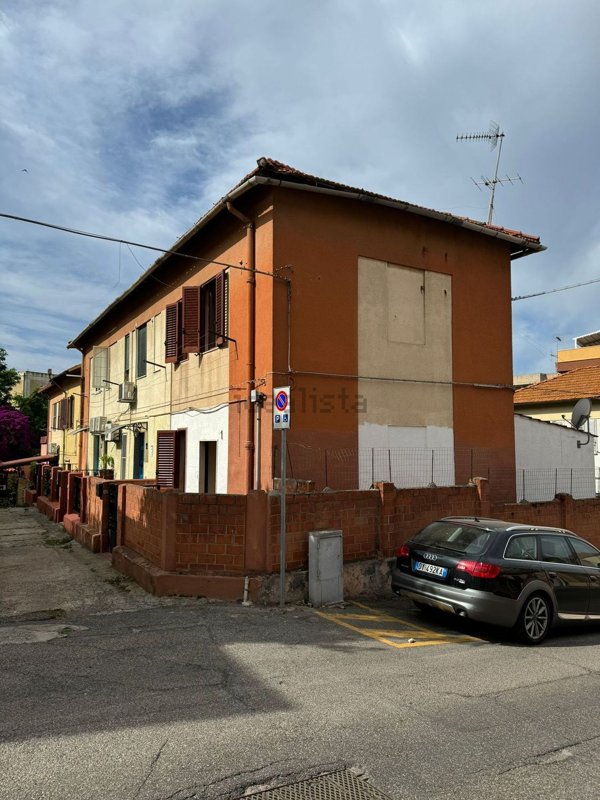 appartamento in vendita a Cagliari in zona Sant'Avendrace