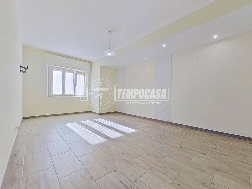 appartamento in vendita a Cagliari in zona Villanova