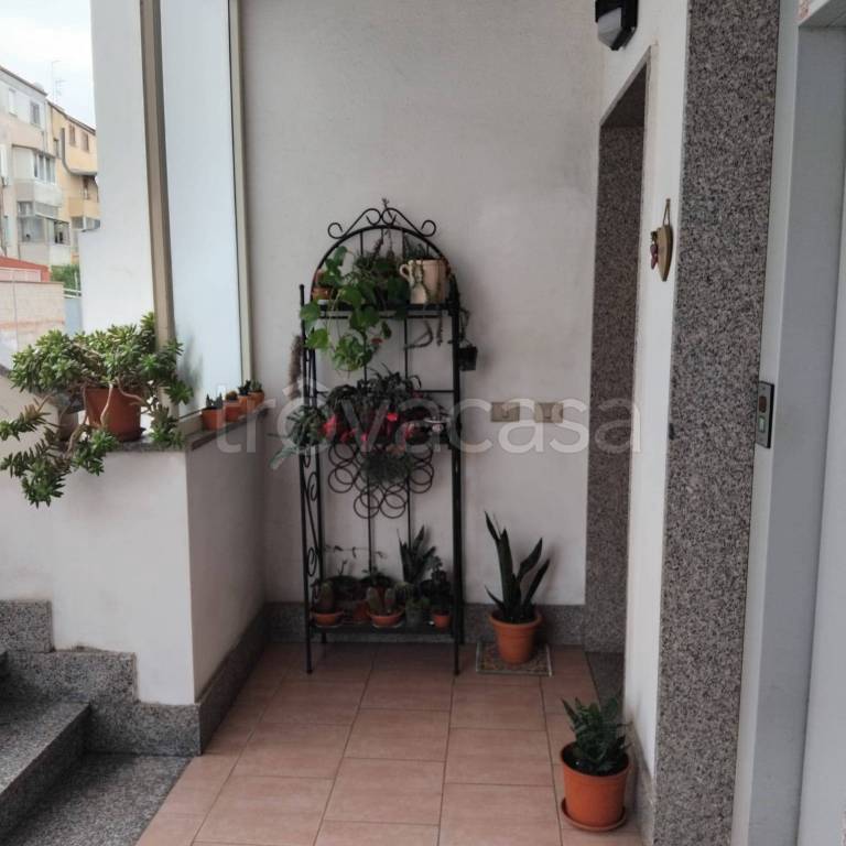 appartamento in vendita a Cagliari in zona Is Mirrionis/San Michele