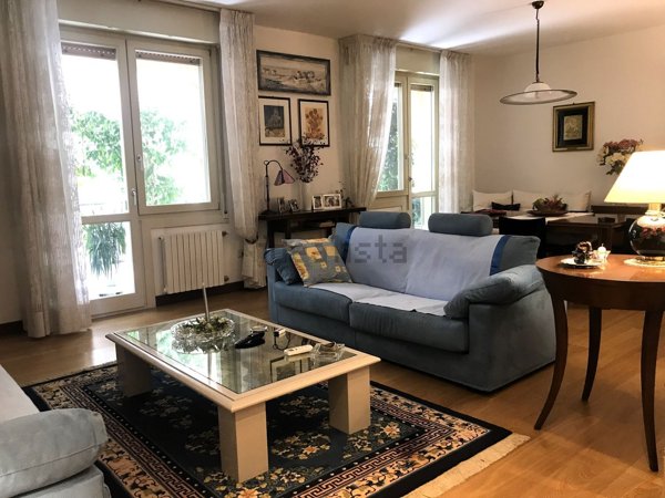 appartamento in vendita a Cagliari in zona Fonsarda / zona Giudici