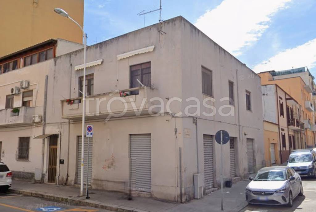 appartamento in vendita a Cagliari in zona Tuvixeddu/Tuvumannu