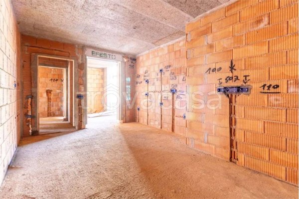 appartamento in vendita a Cagliari in zona Pirri