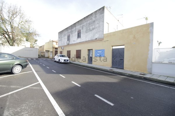 appartamento in vendita a Cagliari in zona Pirri