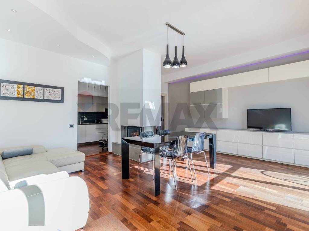 appartamento in vendita a Cagliari in zona Villanova