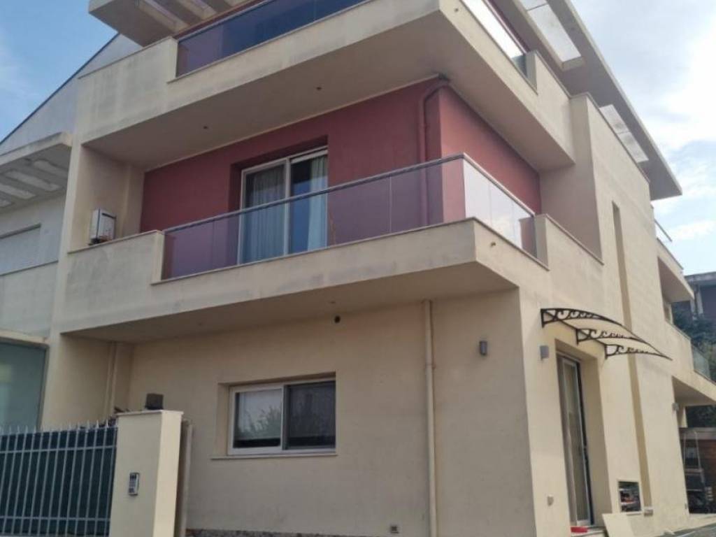 casa indipendente in vendita a Cagliari in zona Pirri