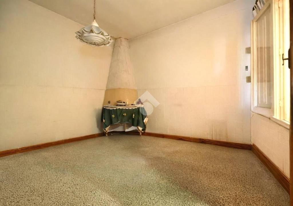 casa indipendente in vendita a Cagliari in zona Pirri