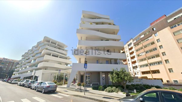 appartamento in vendita a Cagliari in zona Fonsarda / zona Giudici