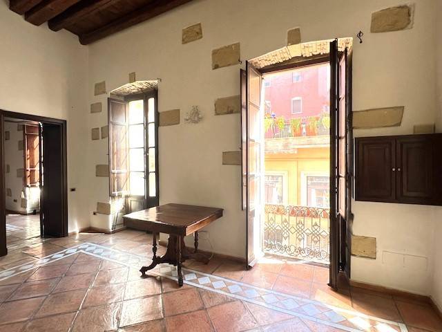 appartamento in vendita a Cagliari in zona Marina