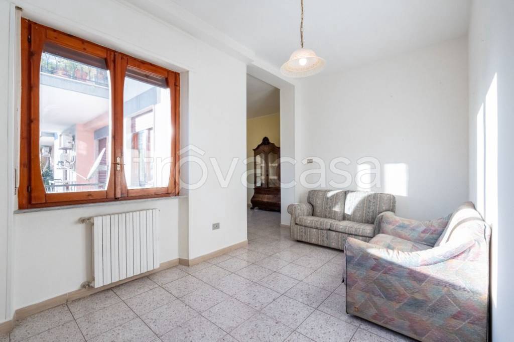 appartamento in vendita a Cagliari in zona Genneruxi