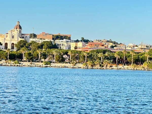 appartamento in vendita a Cagliari in zona Marina