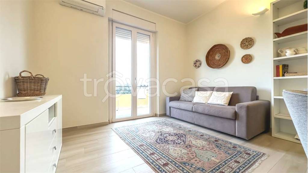 appartamento in vendita a Cagliari in zona Villanova