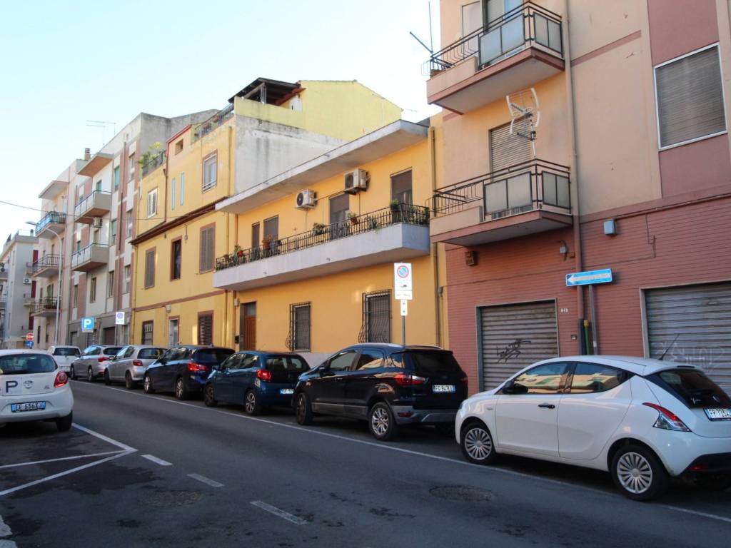 appartamento in vendita a Cagliari in zona Is Mirrionis/San Michele