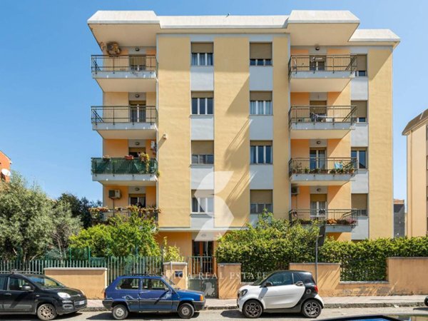 appartamento in vendita a Cagliari in zona Is Mirrionis/San Michele