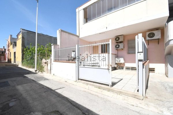 appartamento in vendita a Cagliari in zona Pirri