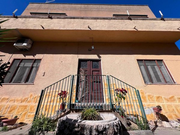 casa indipendente in vendita a Cagliari in zona Genneruxi