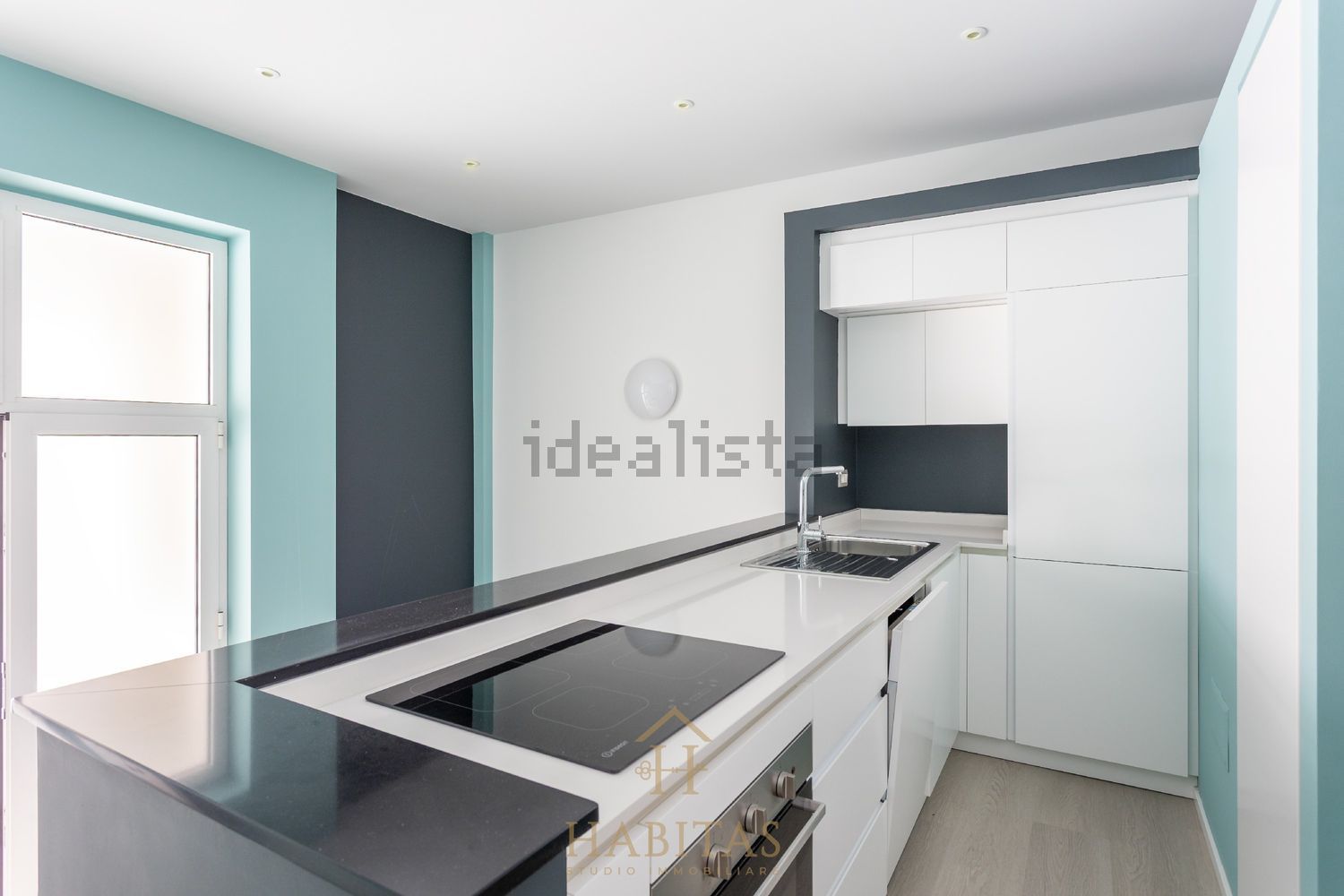 appartamento in vendita a Cagliari in zona Tribunale