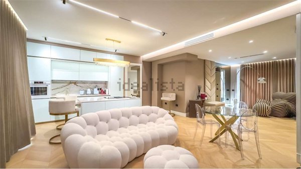 appartamento in vendita a Cagliari in zona Villanova