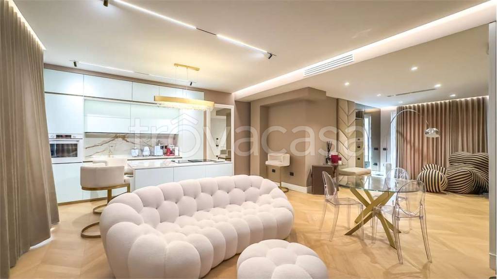 appartamento in vendita a Cagliari in zona Villanova