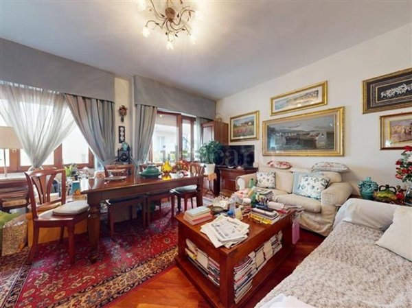 appartamento in vendita a Cagliari in zona Bonaria