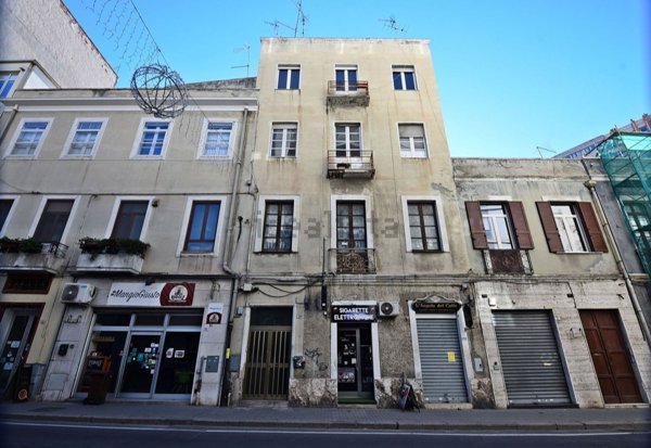 appartamento in vendita a Cagliari in zona Marina